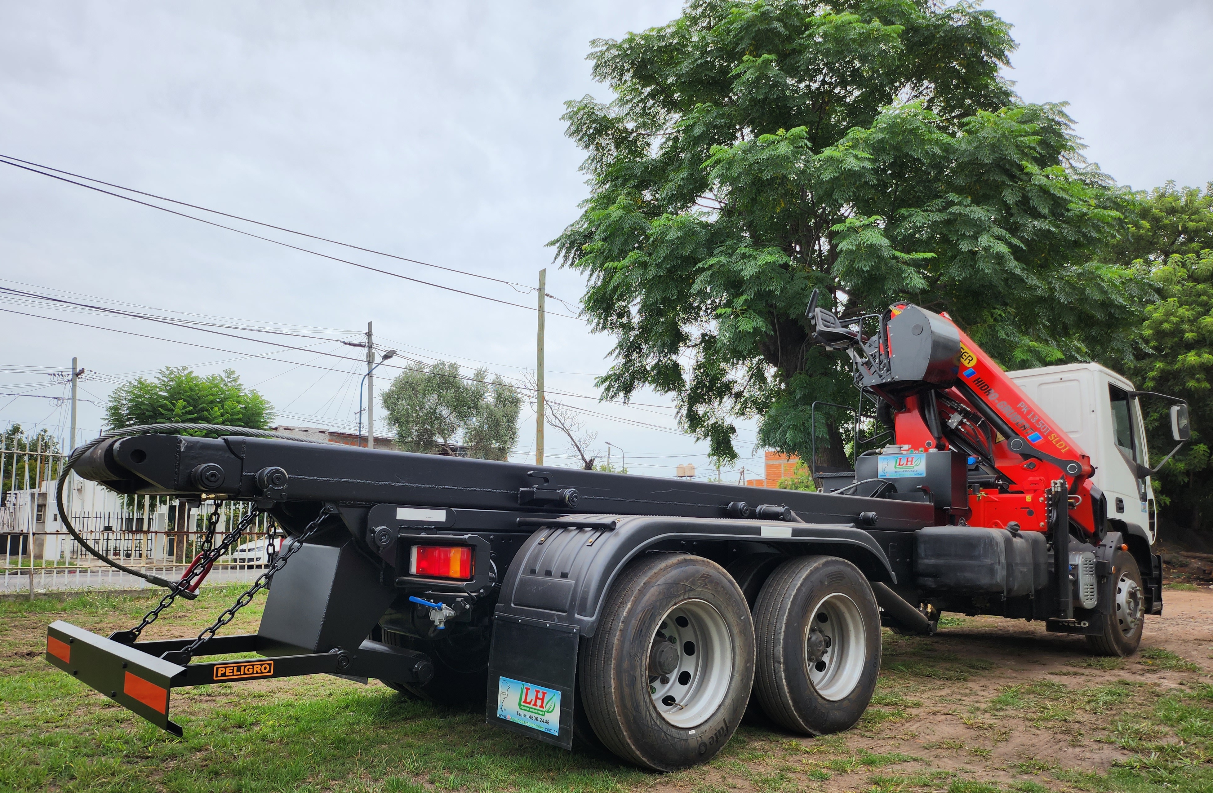 Roll Off a Cable Roll Off a Cable